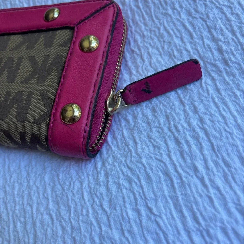 Michael Kors Fuchsia and Brown Logo Wallet - Picture 2 of 8